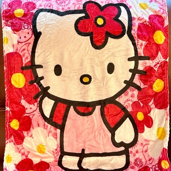 Hello Kitty Clipboard Bundle deal with free small Hello Kitty - Picture 4 of 4
